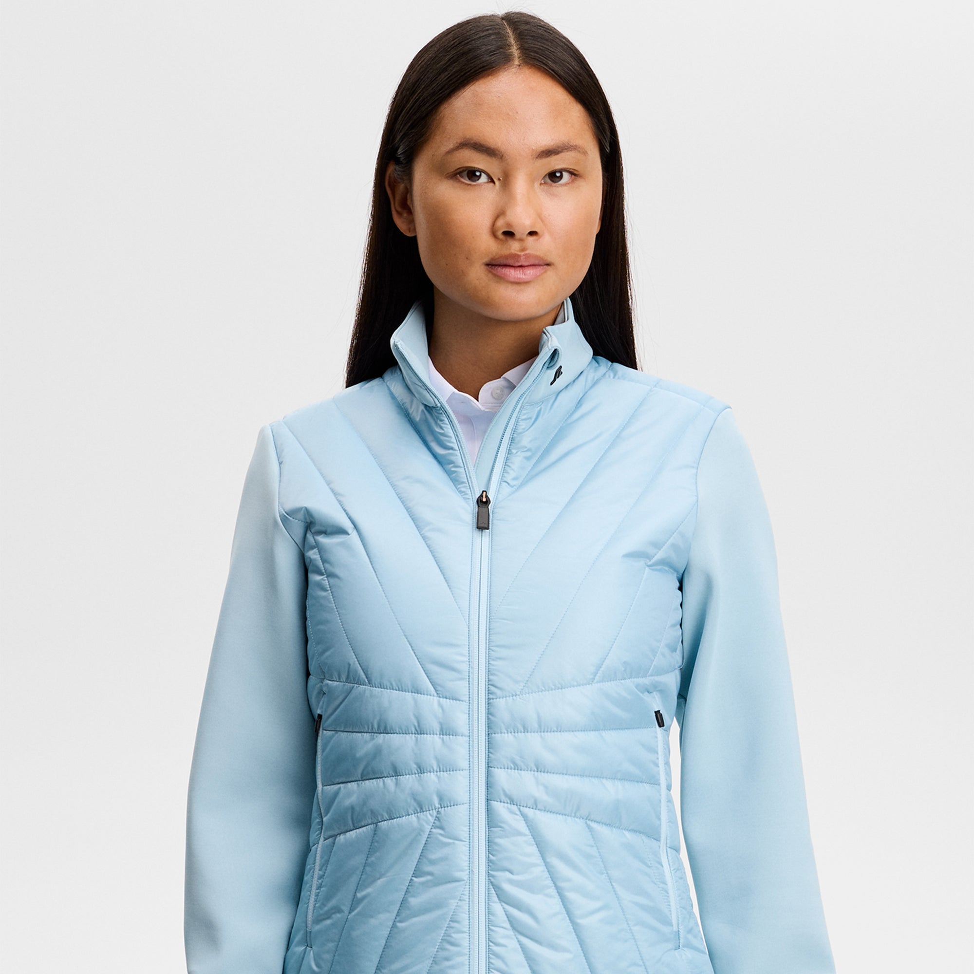 J Lindeberg Holma Quilt Hybrid Ladies Golf Jacket Forget-Me-Not Blue
