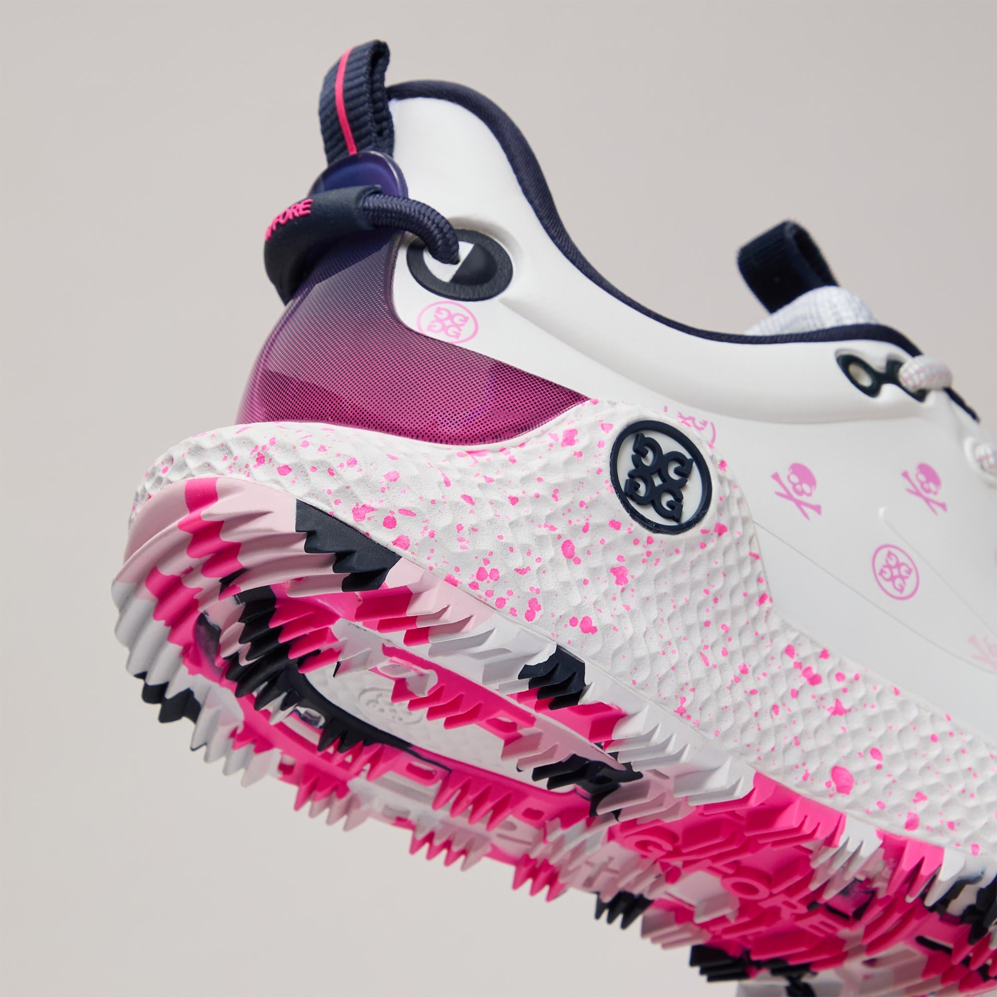 G/FORE MG4+ O2 Printed Gradient Skull & T's Ladies Golf Shoes Snow/Multi