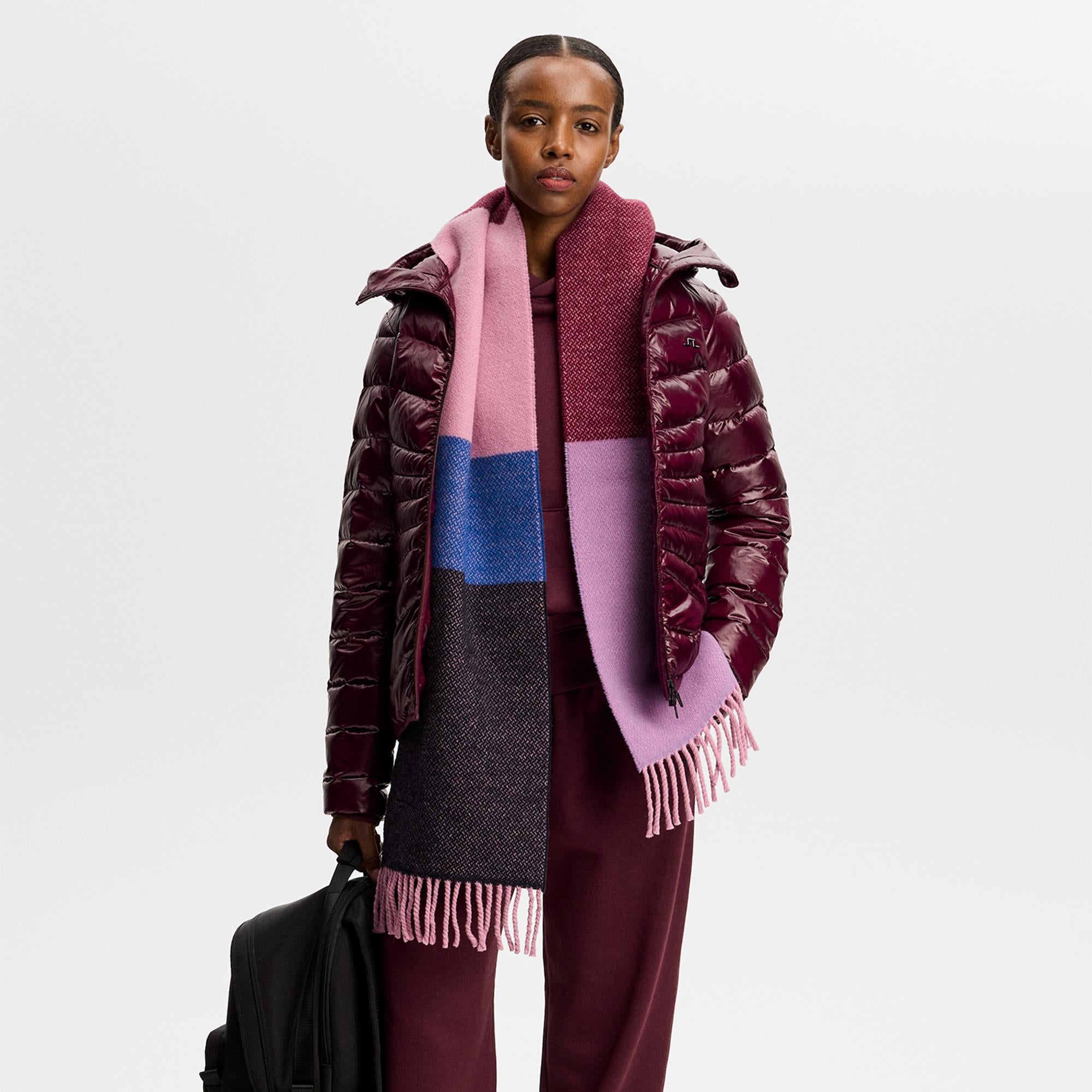 J Lindeberg Lara Light Down Hood Ladies Jacket Winetasting